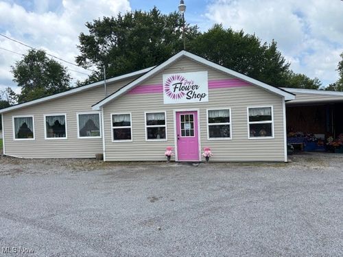 183 S 12th St, Beloit, OH, 44609-9454 | Card Image
