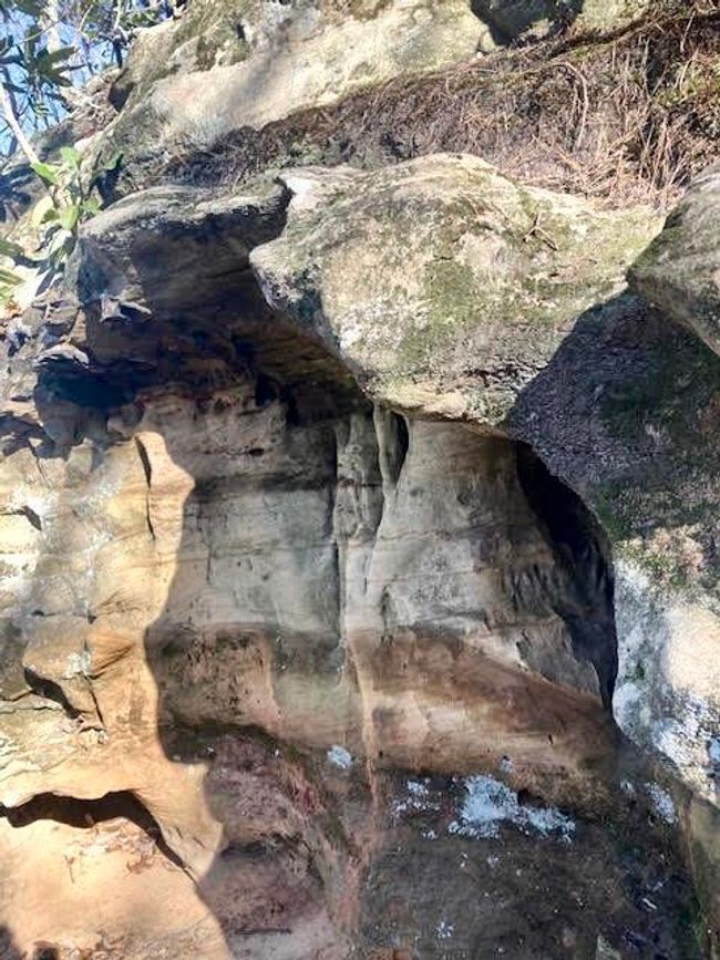 Rock formation on property | Image 31