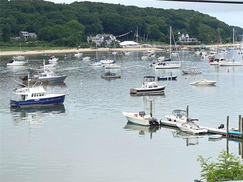 c-193 Woodbine Ave, Northport, NY, 11768-2818 | Card Image