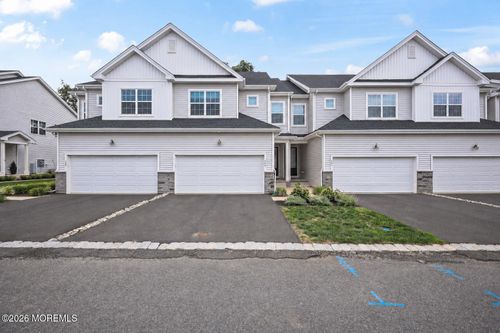 602 Pilot St, Marlboro, NJ, 07746-2627 | Card Image