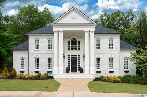 5056 Greystone Way, Hoover, AL, 35242-6427 | Card Image