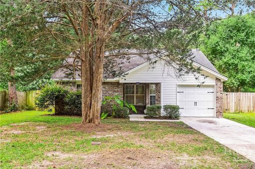109 Mikell St, Pembroke, GA, 31321-5425 | Card Image