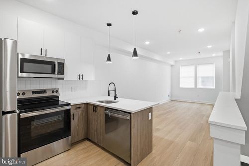 1-2503 N 12th St, PHILADELPHIA, PA, 19133-1124 | Card Image