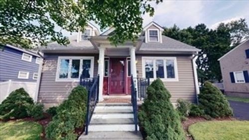 sf-8 Brandley Rd, Watertown, MA, 02472-2256 | Card Image