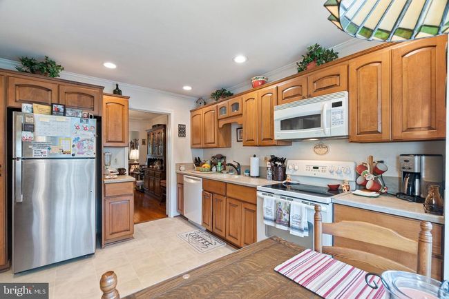 7720 Bristol Square Ct, Townhouse with 3 bedrooms, 4 bathrooms and null parking in Springfield VA | Image 10