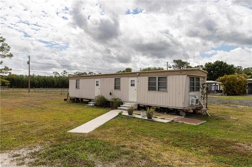 17861 Palm Creek Dr, North Fort Myers, FL, 33917-4249 | Card Image