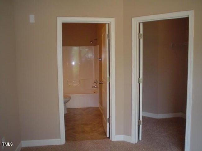 Photo #8 | Image 8