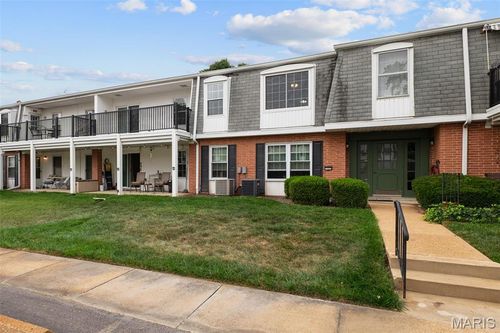 unit-g-1725 Herault Pl, Saint Louis, MO, 63125-2639 | Card Image