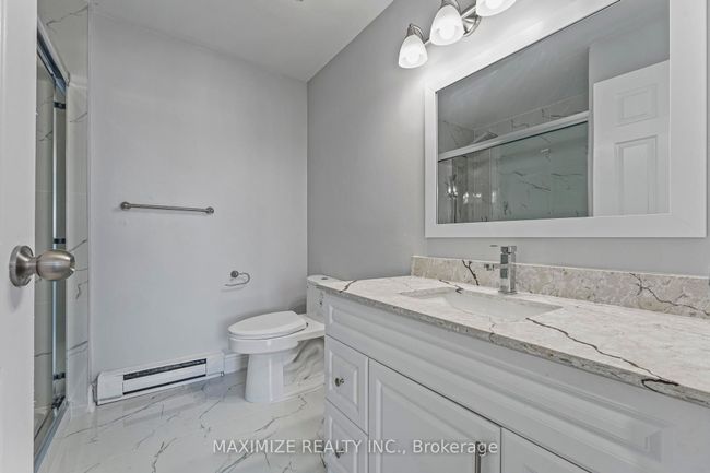 192 - 1055 Dundas St E, Condo with 3 bedrooms, 1 bathrooms and null parking in Mississauga ON | Image 6
