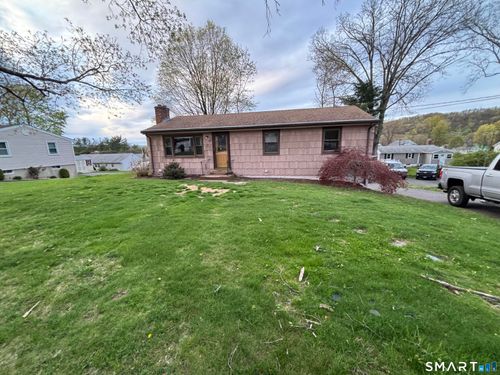 129 Westwood Ave, Plainville, CT, 06062-2514 | Card Image