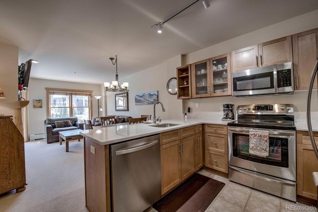 334 - 105 Wheeler Cir, Condo with 1 bedrooms, 1 bathrooms and 1 parking in Frisco CO | Image 8