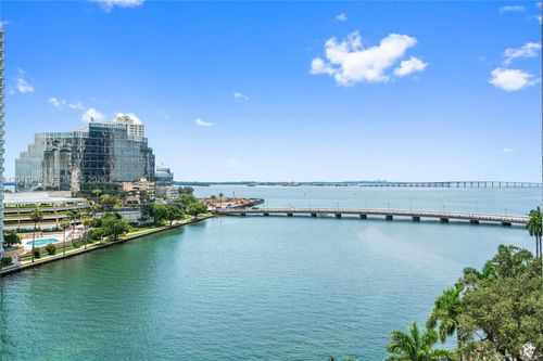 bay807-495 Brickell Ave, Miami, FL, 33131-2769 | Card Image