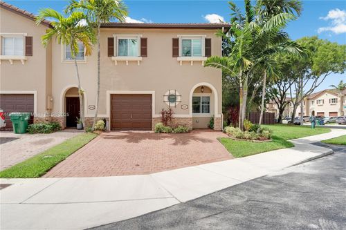 8926 Sw 220th St, Cutler Bay, FL, 33190-1815 | Card Image