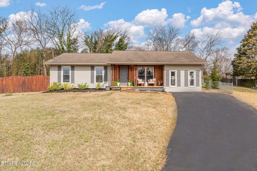 7707 Queensbury Drive, Knoxville, TN, 37919 | Card Image