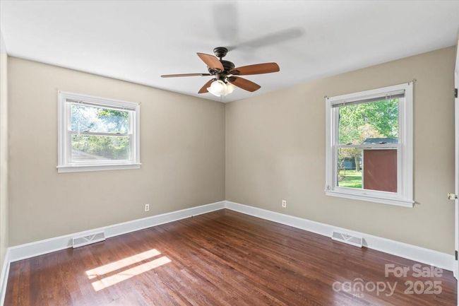 Bedroom | Image 20
