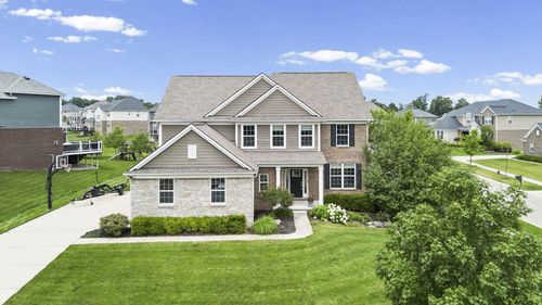 5887 Strawberry Cir, Commerce Township, MI, 48382-5506 | Card Image