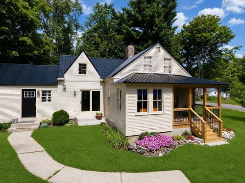 30 Mutton Rd, Salisbury, NH, 03268-5318 | Card Image