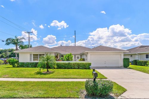10990 Greentrail Dr S, Boynton Beach, FL, 33436-4924 | Card Image