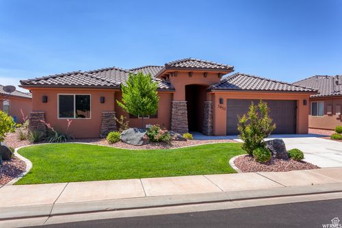 3853 Mitchell Dr, Santa Clara, UT, 84765-5645 | Card Image