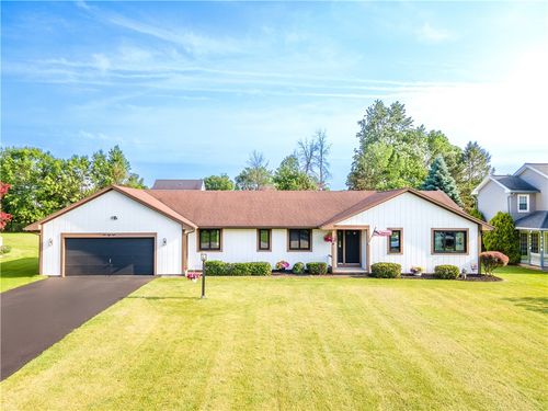 158 Anytrell Dr, Webster, NY, 14580-2415 | Card Image