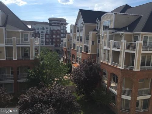 403-2701 Bellforest Ct, VIENNA, VA, 22180-7322 | Card Image