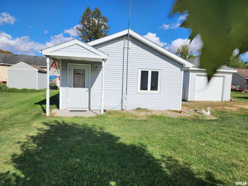 402 Nw Pearl St, Atlanta, IL, 61723-7546 | Card Image