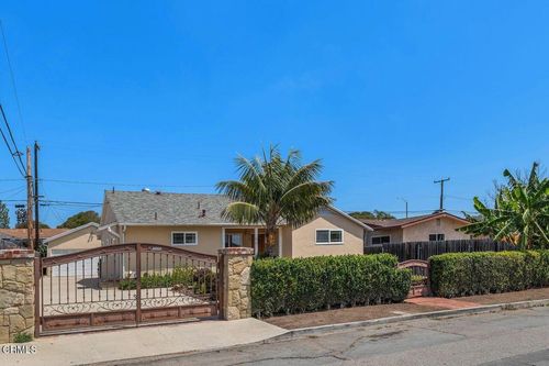 6767 Crowley Avenue, Ventura, CA, 93003 | Card Image