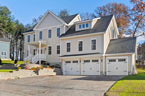 3 Colonel Rolls Drive, Westford, MA, 01886 | Card Image