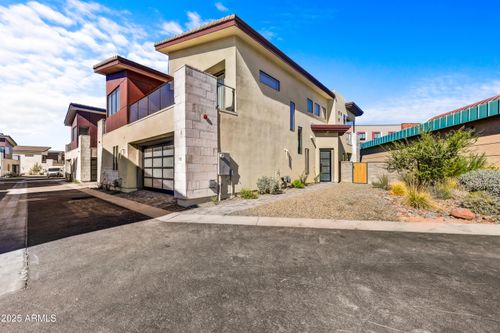 12-1 Easy St, Carefree, AZ, 85377-4417 | Card Image