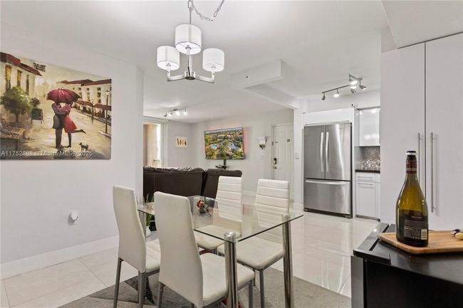 APT-204 - 12106 Saint Andrews Pl, Condo with 2 bedrooms, 1 bathrooms and null parking in Miramar FL | Image 9