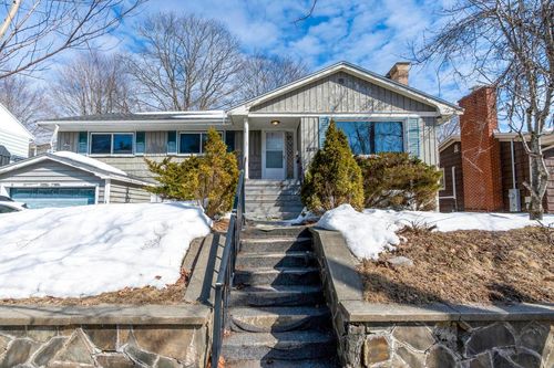 2835 Joseph Howe Dr, Halifax, NS, B3L4G8 | Card Image