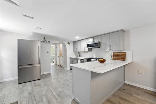 221 Terrace Ave, Jersey City, NJ, 07307-4024 | Card Image