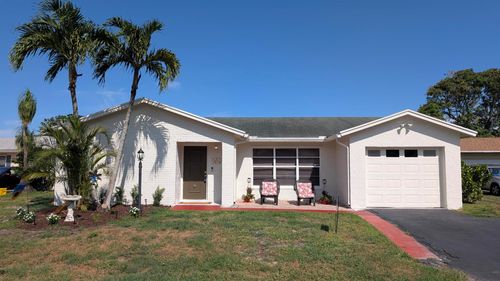 7116 Pine Bluff Dr, Lake Worth, FL, 33467-3924 | Card Image