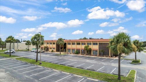 205-1395 N Courtenay Pkwy, Merritt Island, FL, 32953-4400 | Card Image