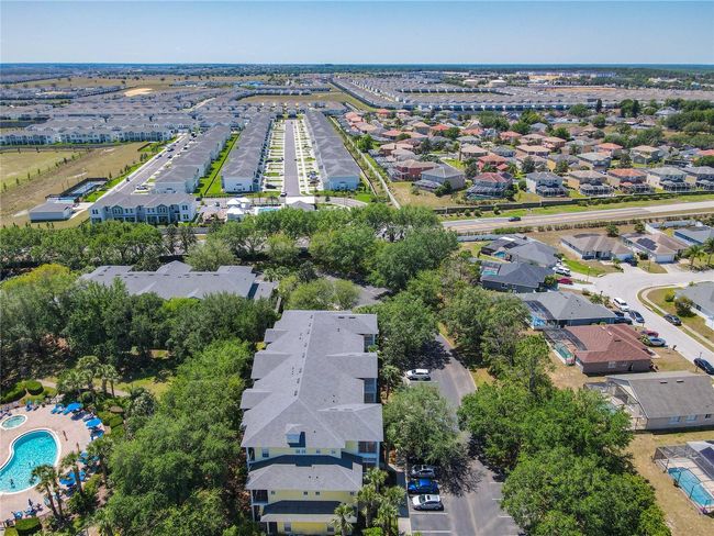 510 Lucaya Loop, Condo with 3 bedrooms, 2 bathrooms and null parking in DAVENPORT FL | Image 49