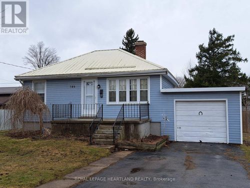 189 William St, Exeter, ON, N0M1S2 | Card Image