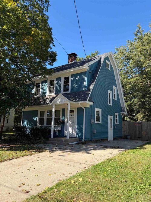 1112 Eaton Ave, Beloit, WI, 53511-4738 | Card Image