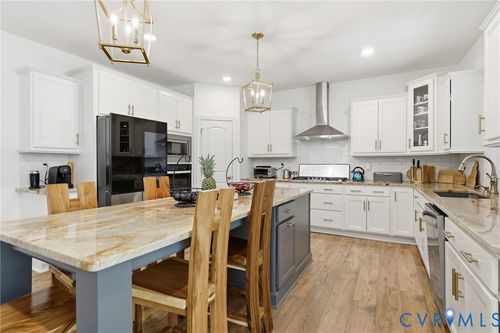 5406 Swift Fox Ct, Moseley, VA, 23120-2438 | Card Image