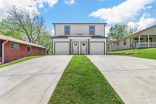 1516 W Walker St, Denison, TX, 75020-1713 | Card Image