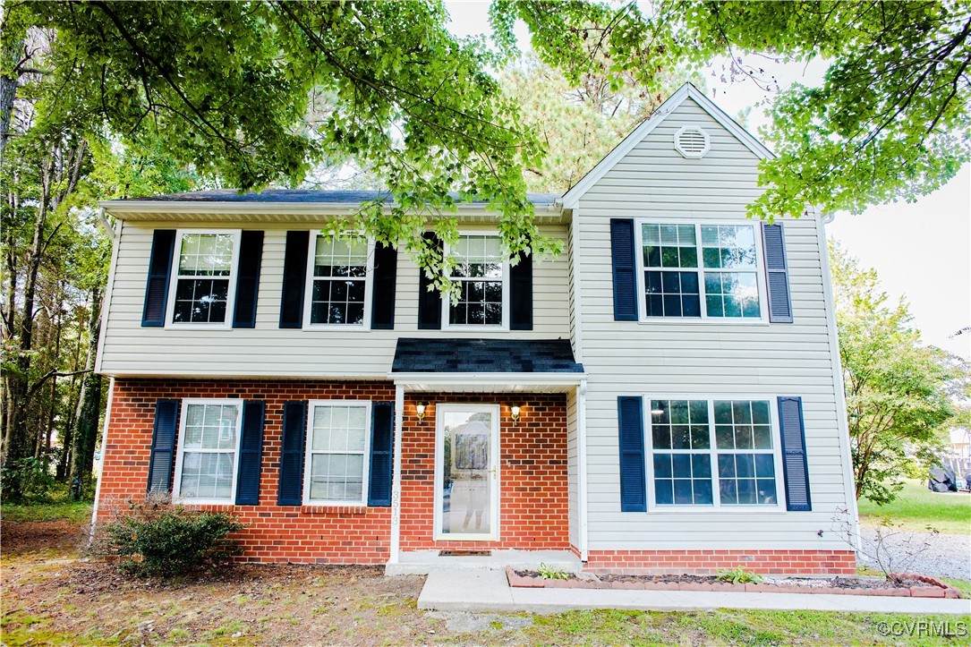 Evergreen Oak Ct, North Chesterfield, VA 23234