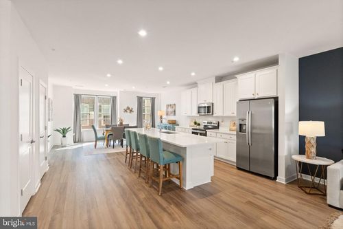 613 Percy Pl, MANASSAS PARK, VA, 20111-2703 | Card Image