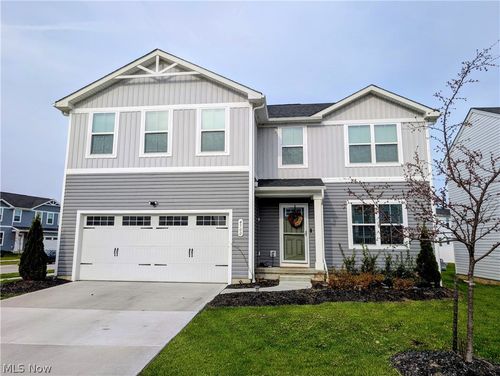 4500 Bellow Drive, Lorain, OH, 44053 | Card Image