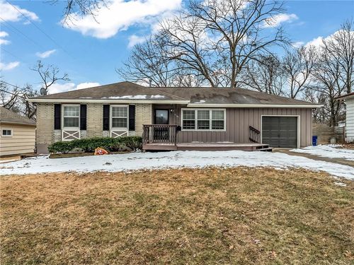 9807 E 79th Ter, Raytown, MO, 64138-1917 | Card Image