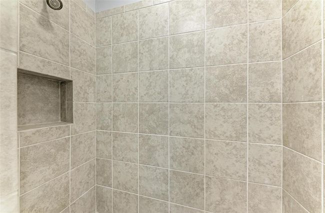 UNIT-104 - 13609 Messina Loop, Condo with 2 bedrooms, 2 bathrooms and null parking in Bradenton FL | Image 27