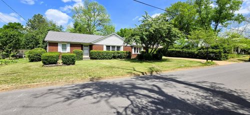 544 E Madison St, Pulaski, TN, 38478-3411 | Card Image