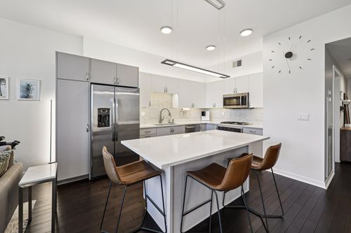 unit-411-1240 S 2nd St, Minneapolis, MN, 55415-2612 | Card Image