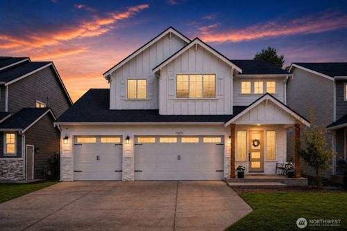 17409 129th Ave E, Puyallup, WA, 98374-9809 | Card Image