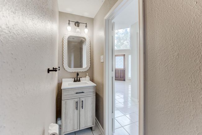 1015 Pine Walk Trl, House other with 4 bedrooms, 3 bathrooms and 2 parking in Spring TX | Image 36