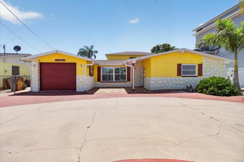 12805 5th Isle, HUDSON, FL, 34667-1983 | Card Image