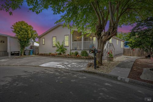 817 Corte Azul, Rohnert Park, CA, 94928-2056 | Card Image